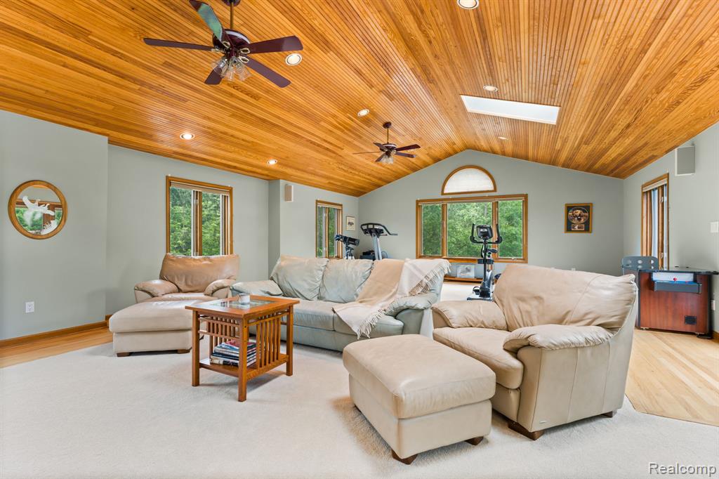 2325 7 Mile Road South Lyon, MI 48178 - Photo 47 of 74