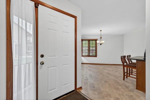 $169,900 | 4201 Tumbleweed Trail, Loves Park, IL 61111