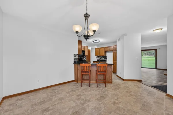 $169,900 | 4201 Tumbleweed Trail, Loves Park, IL 61111