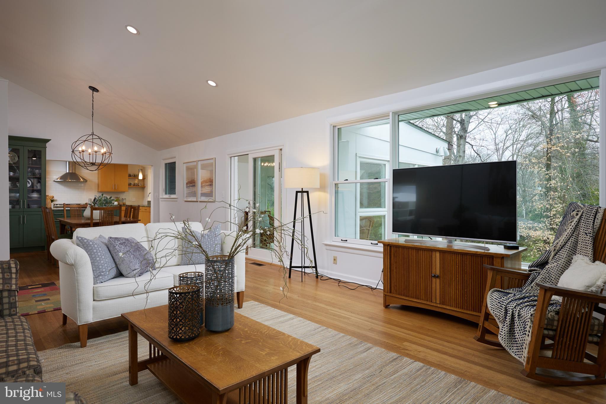 5608 Bent Branch Road Bethesda, MD 20816 - Photo 7 of 49 Gallery Image 7