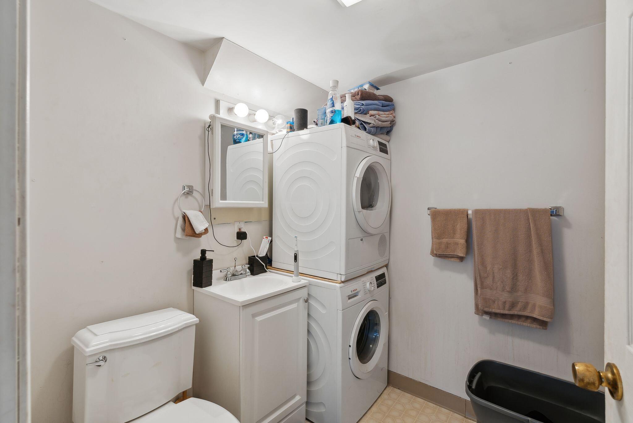 19 High Street Biddeford, ME 04005 - Photo 29 of 54 57_DSC01090