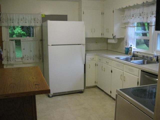 11 Crain Road Surry, NH 03431 - Photo 4 of 15