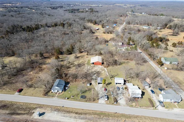 $175,000 | 1921 East Springfield Road, St. Clair, MO 63077