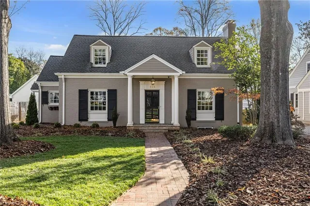 $775,000 | 124 Beverly Place, Greensboro, NC 27403