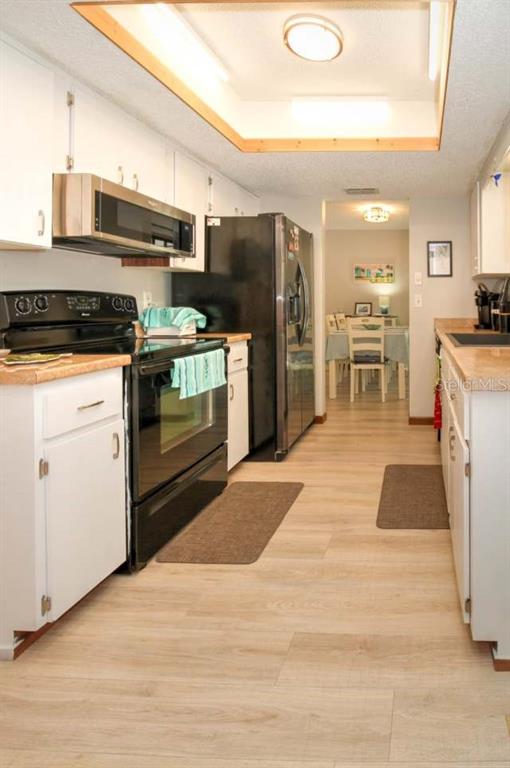 9588 Southwest 102nd Place Ocala, FL 34481 - Photo 15 of 27