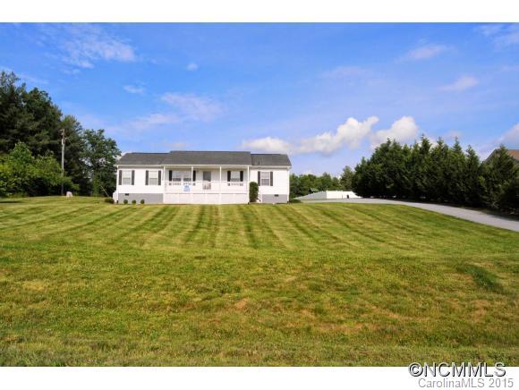 19 Riley Lane Flat Rock, NC 28731 - Photo 2 of 16 Gallery Image 2