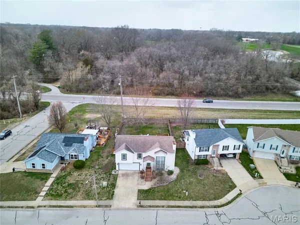 $267,722 | 307 Sweetwater Lane, O'Fallon, IL 62269
