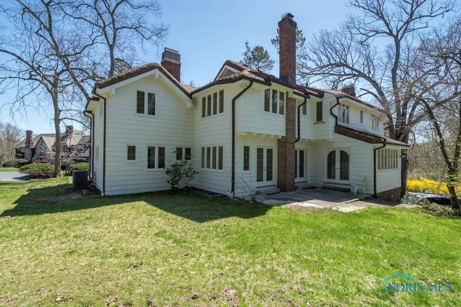 3505 Ridgewood Road Toledo, OH 43606 - Photo 3 of 36 Gallery Image 3