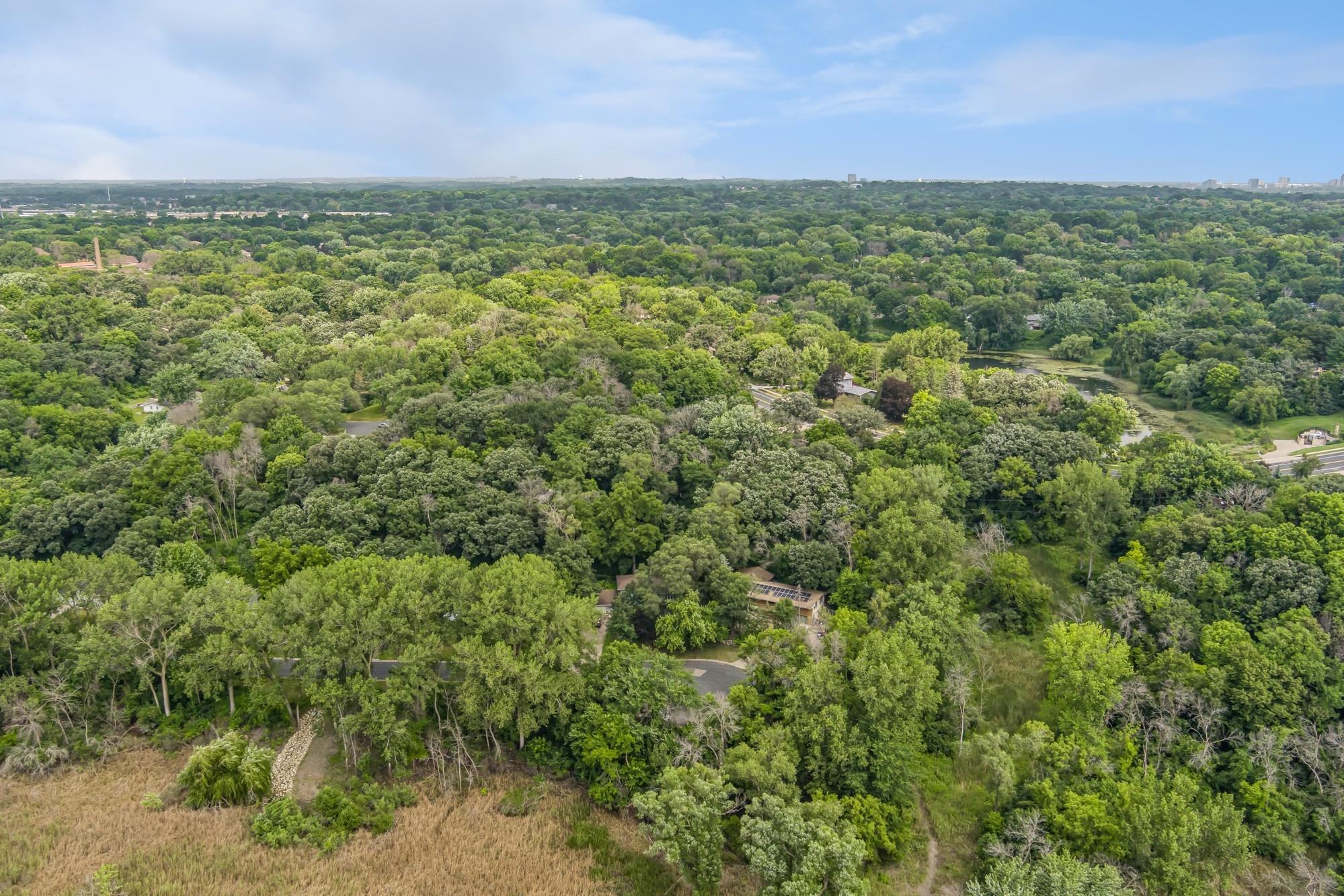 11657 Palmer Road Bloomington, MN 55437 - Photo 31 of 44