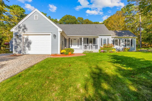 $795,000 | 718 Cedar Street, West Barnstable, MA 02668