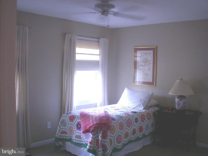 1275 Fountain Road Newtown, PA 18940 - Photo 17 of 19 Gallery Image 17