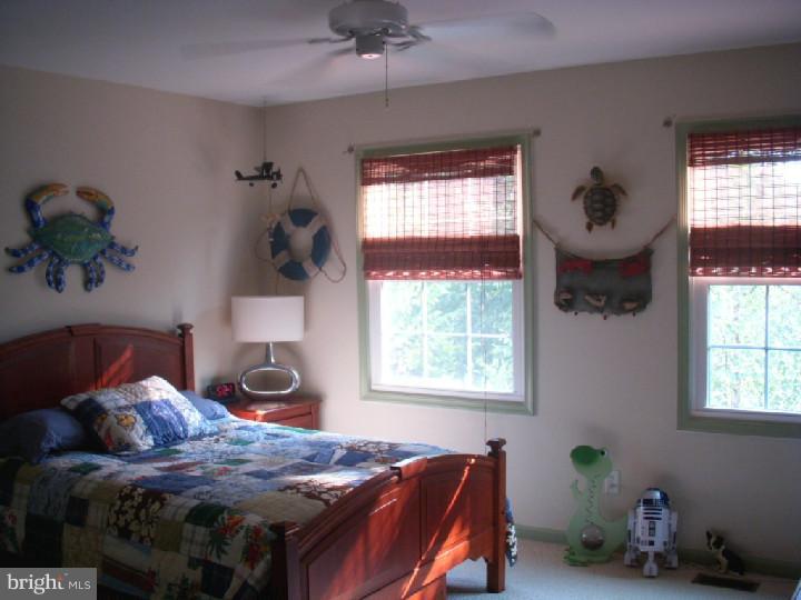1275 Fountain Road Newtown, PA 18940 - Photo 18 of 19 Gallery Image 18
