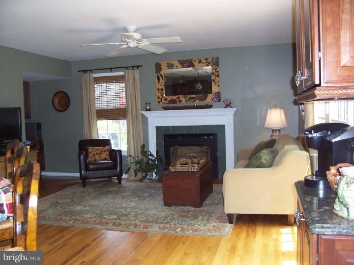 1275 Fountain Road Newtown, PA 18940 - Photo 10 of 19 Gallery Image 10