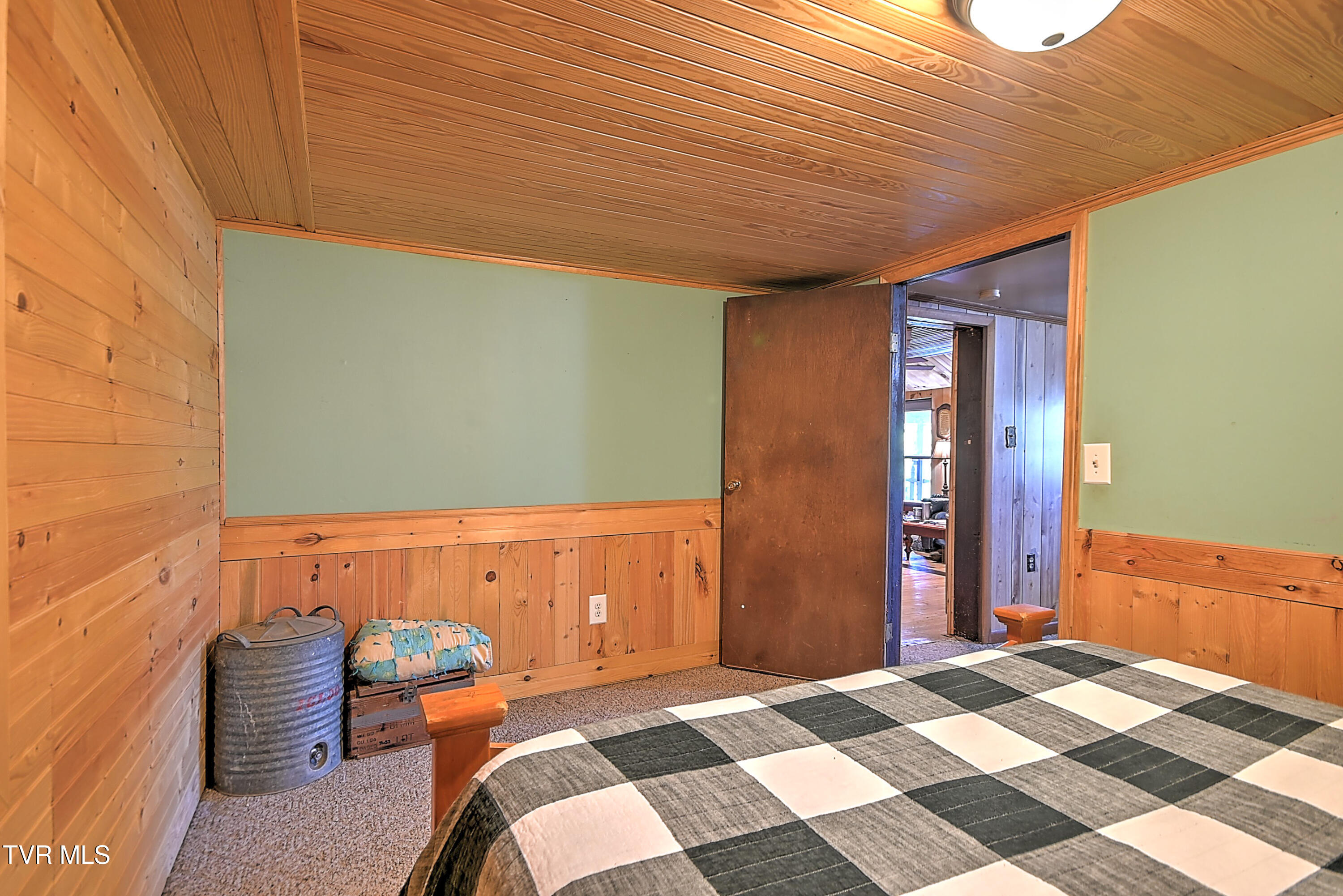 235 Beeler Street Bristol, TN 37620 - Photo 32 of 58 235 Beeler St AB-33