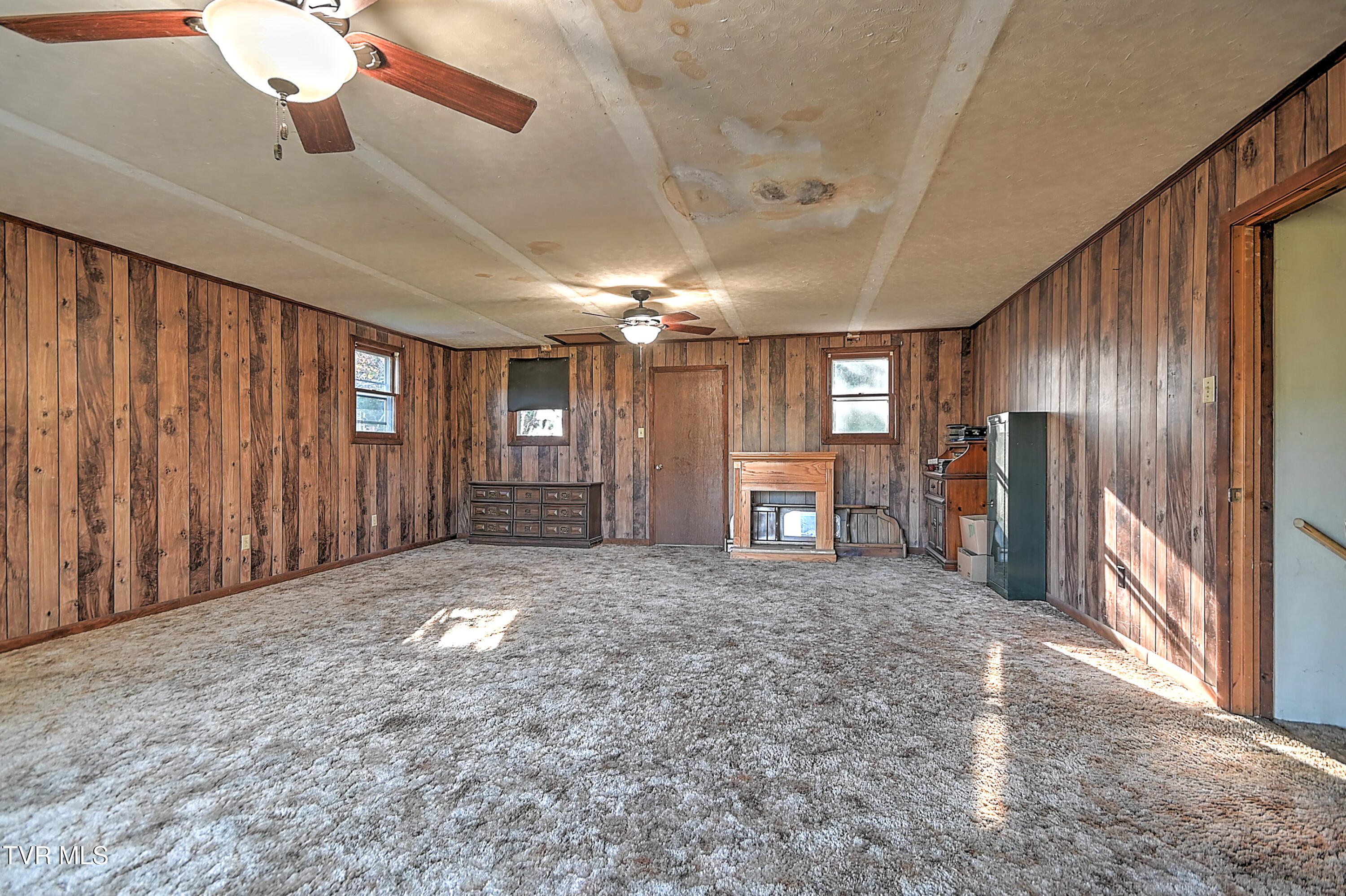 235 Beeler Street Bristol, TN 37620 - Photo 33 of 58 235 Beeler St AB-34