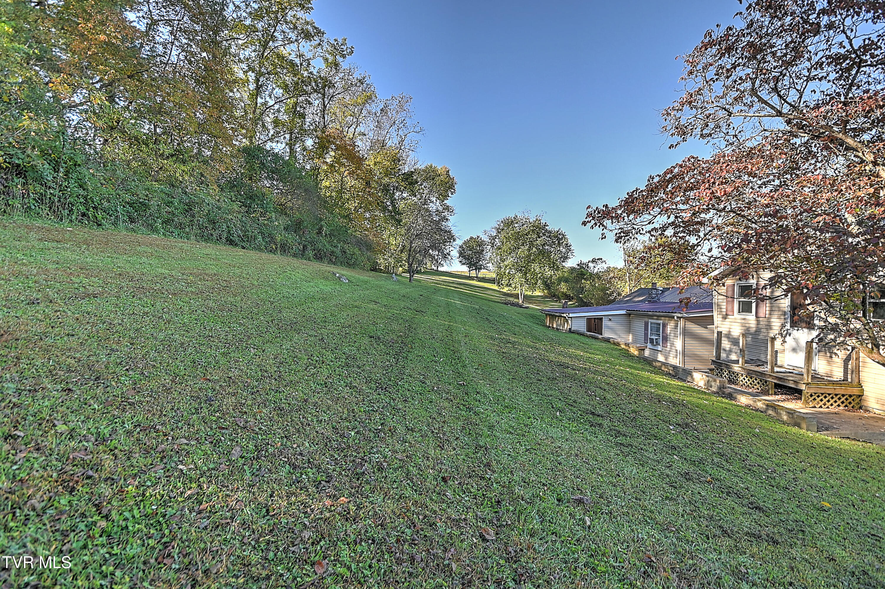 235 Beeler Street Bristol, TN 37620 - Photo 50 of 58 235 Beeler St AB-51