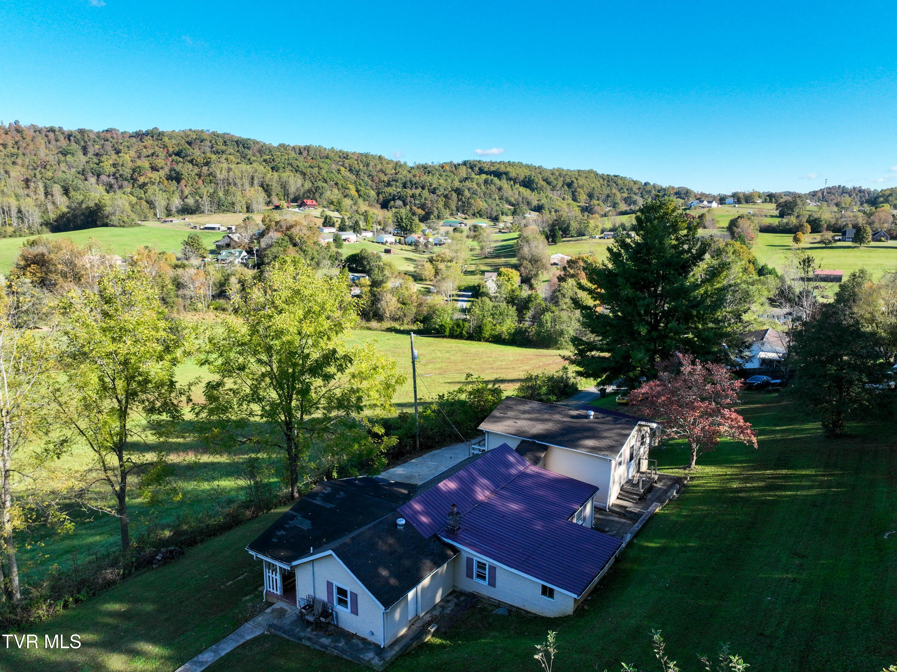 235 Beeler Street Bristol, TN 37620 - Photo 55 of 58 235 Beeler St Drone BRANCH-2