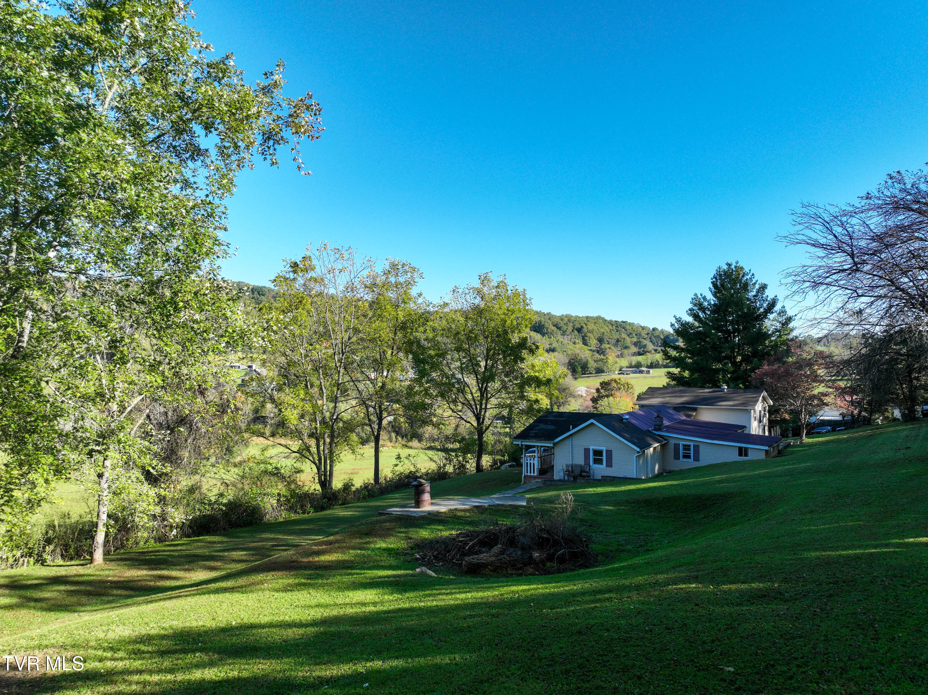 235 Beeler Street Bristol, TN 37620 - Photo 58 of 58 235 Beeler St Drone BRANCH
