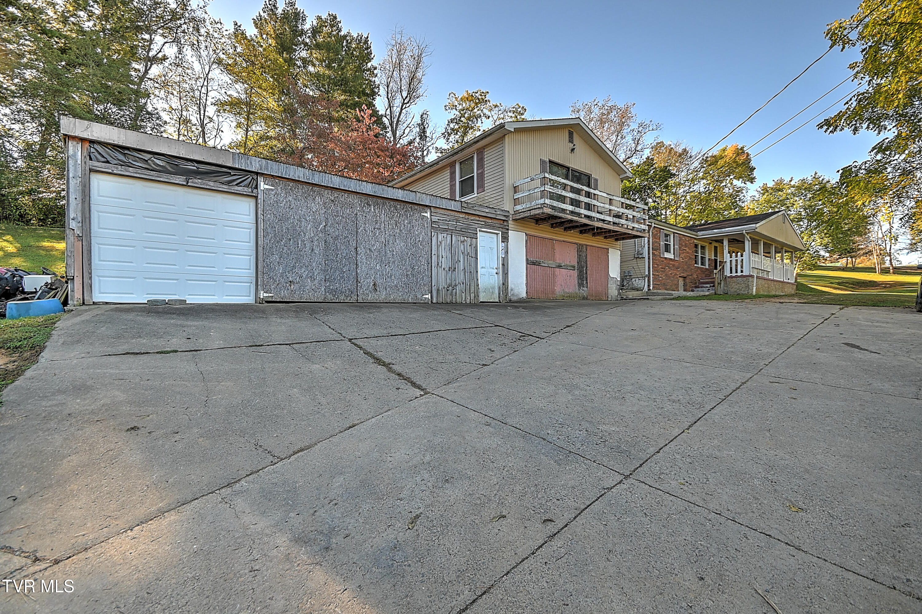 235 Beeler Street Bristol, TN 37620 - Photo 7 of 58 235 Beeler St AB-8