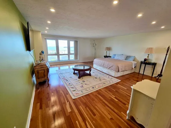 $1,119,000 | 1001 Marina Drive, Unit 301, Quincy, MA 02171