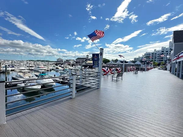 $1,119,000 | 1001 Marina Drive, Unit 301, Quincy, MA 02171
