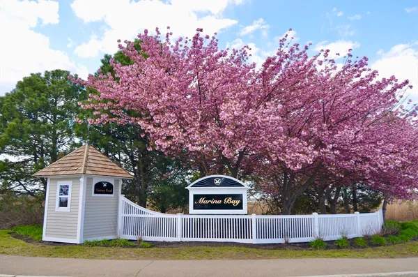 $1,119,000 | 1001 Marina Drive, Unit 301, Quincy, MA 02171