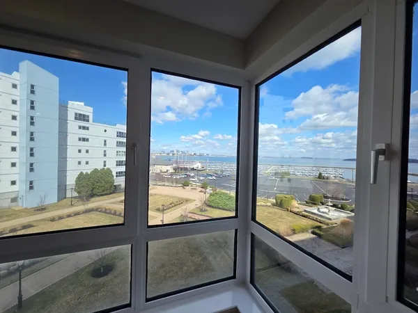 $1,119,000 | 1001 Marina Drive, Unit 301, Quincy, MA 02171