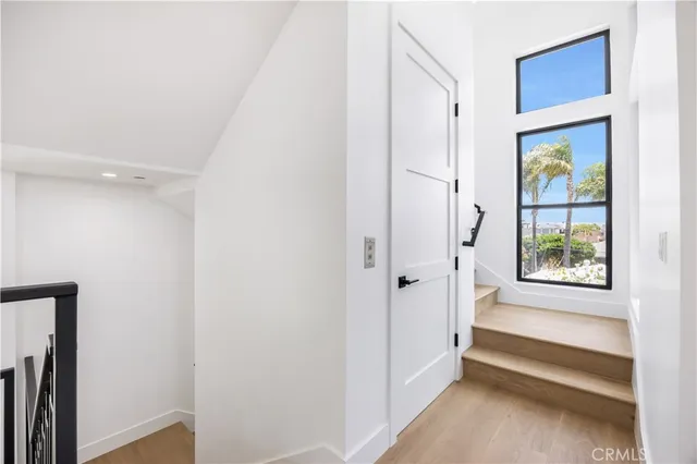 $3,599,000 | 926 17th Street, Hermosa Beach, CA 90254