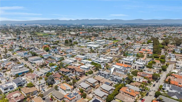 $3,599,000 | 926 17th Street, Hermosa Beach, CA 90254