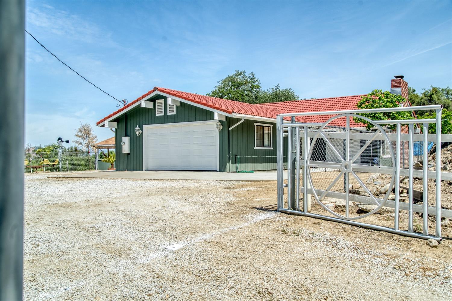 32348 Lodge Road Tollhouse, CA 93667 - Photo 2 of 39 Gallery Image 2