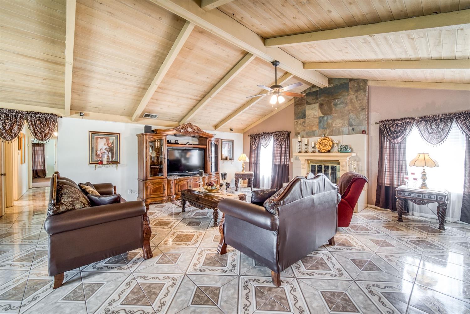 32348 Lodge Road Tollhouse, CA 93667 - Photo 15 of 39 Gallery Image 15