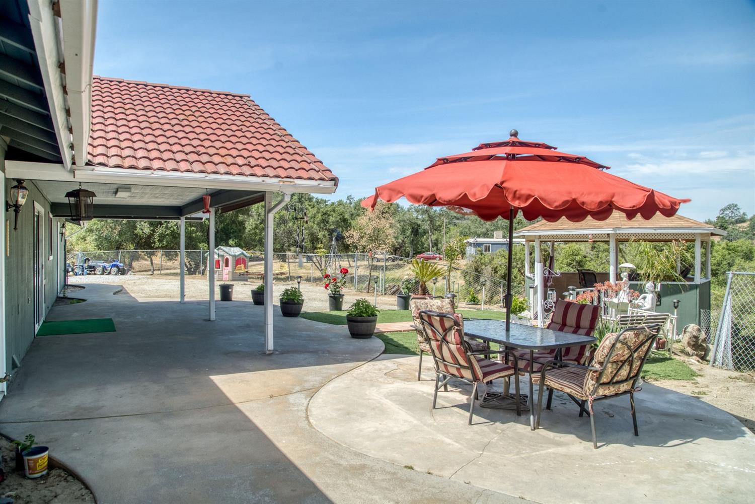 32348 Lodge Road Tollhouse, CA 93667 - Photo 4 of 39 Gallery Image 4