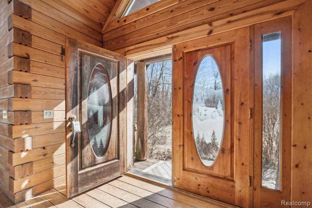 715 Argentine Road Howell, MI 48843 - Photo 5 of 45