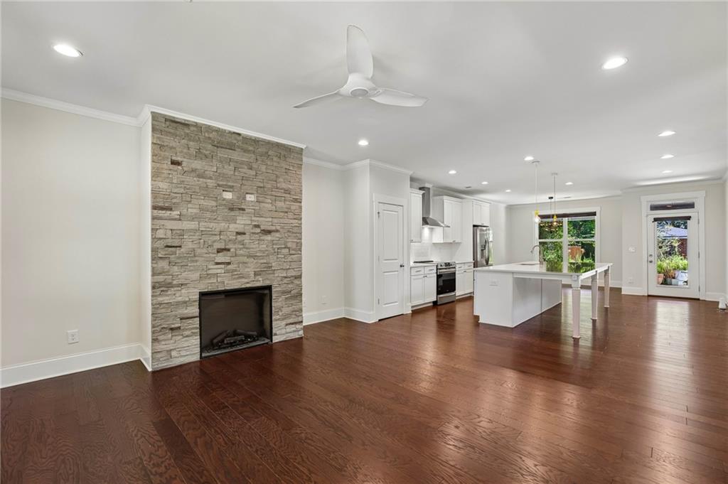 875 Beryl Street Southwest Atlanta, GA 30310 - Photo 12 of 28