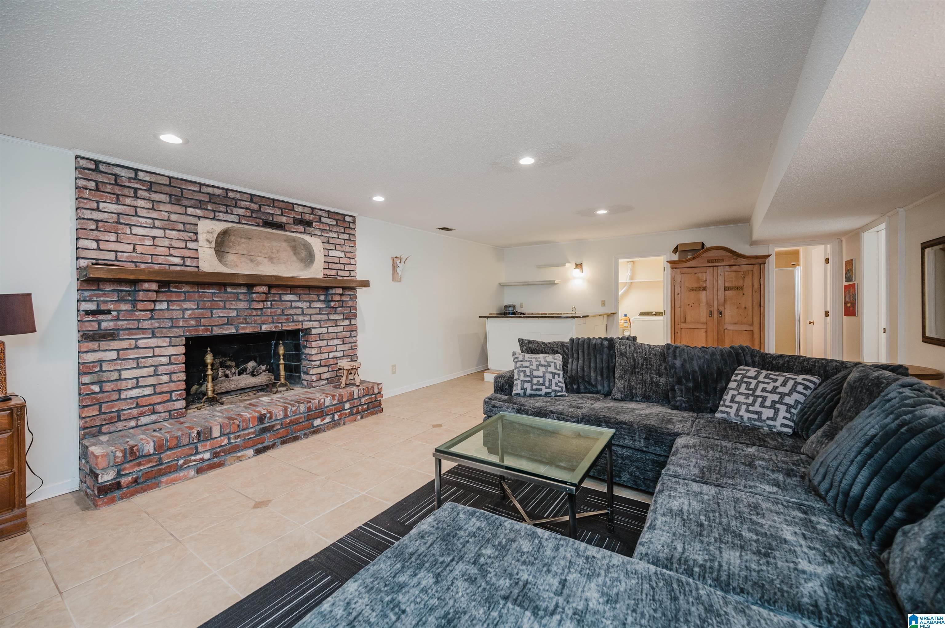 3757 Rockhill Road Birmingham, AL 35223 - Photo 35 of 50