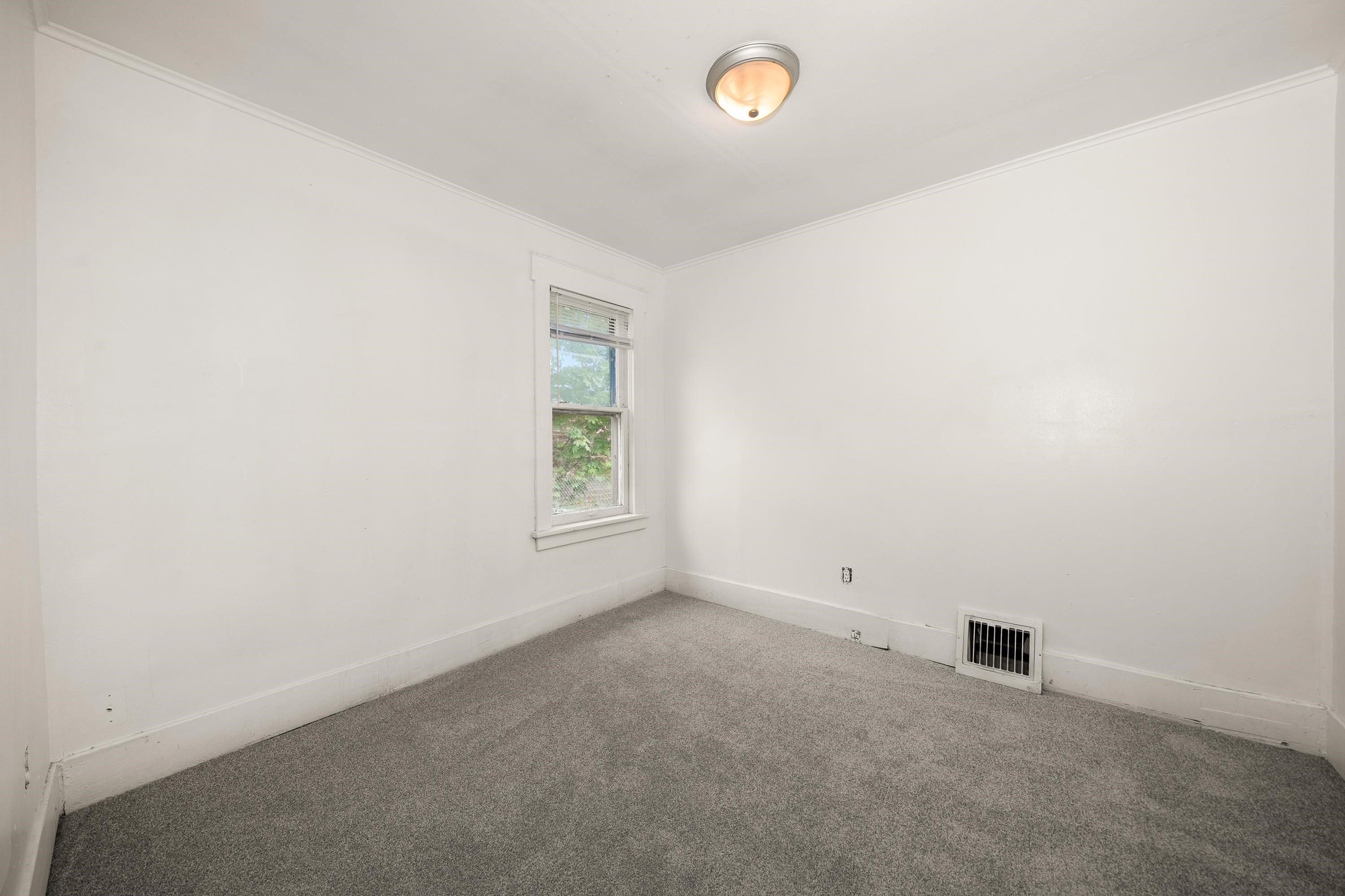 2528 East Rowan Avenue Spokane, WA 99217 - Photo 17 of 34