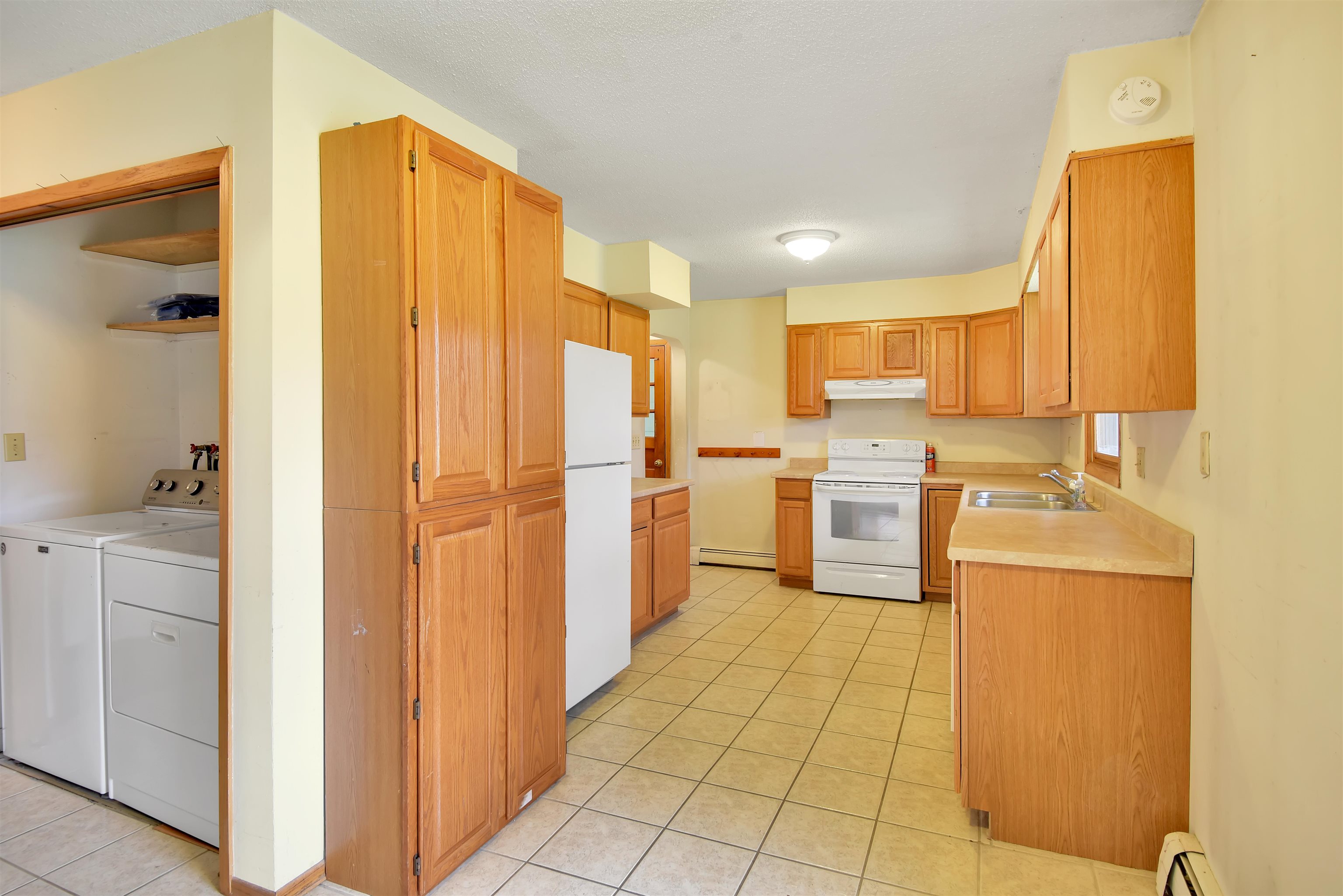 2140 River Road Moretown, VT 05602 - Photo 3 of 32