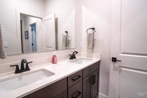 $600,000 | 5427 South Scandia Avenue, Meridian, ID 83642