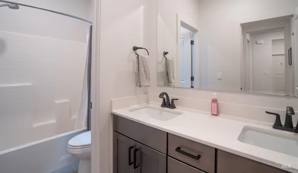 $600,000 | 5427 South Scandia Avenue, Meridian, ID 83642