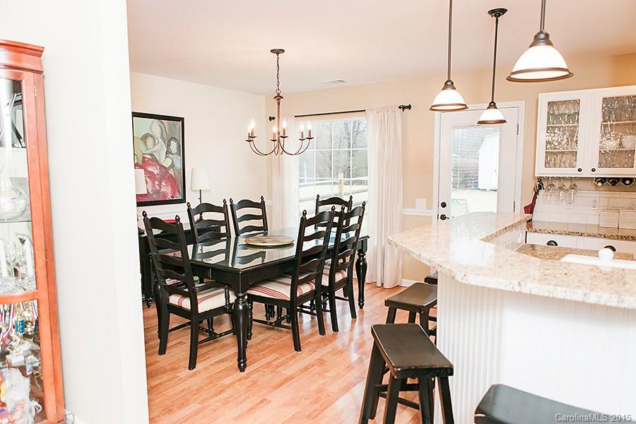 807 Clearbrook Road Matthews, NC 28105 - Photo 8 of 21 Gallery Image 8