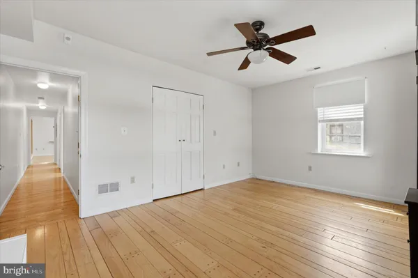 $2,200 | 1347 South 6th Street, Unit 2, Philadelphia, PA 19147