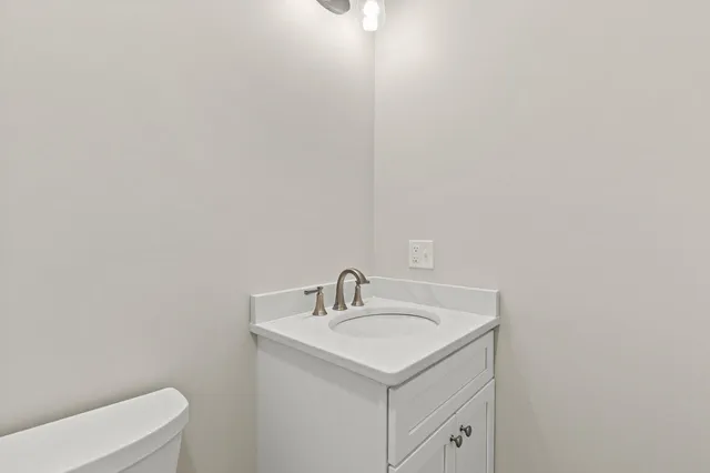 $430,000 | 1192 Meadow Road, Casco, ME 04015