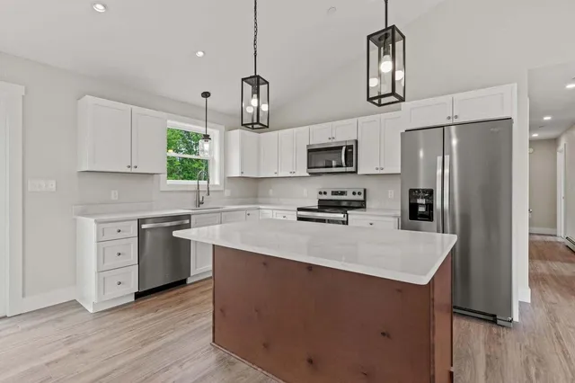 $430,000 | 1192 Meadow Road, Casco, ME 04015