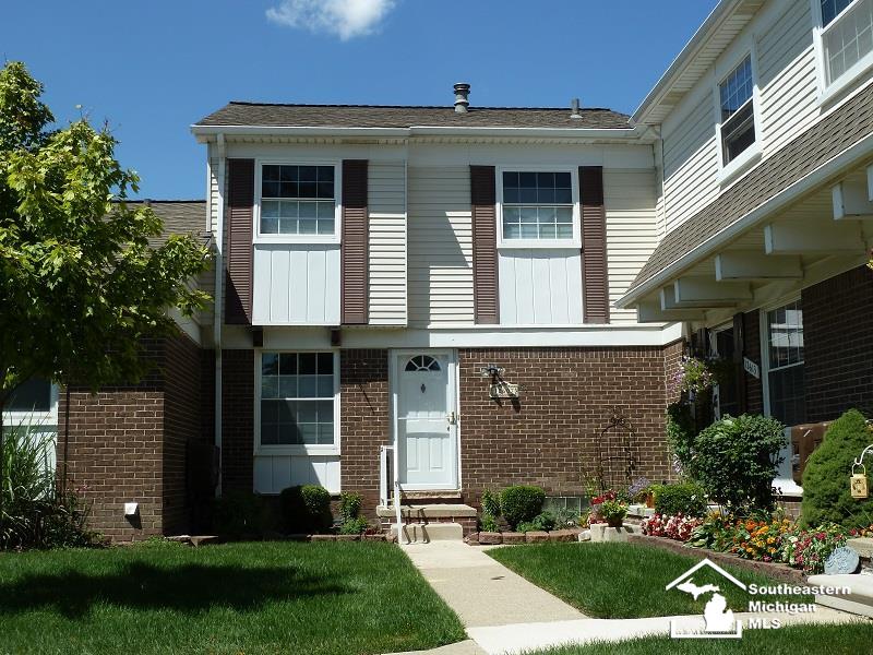12607 Ronda Southgate, MI 48195 - Photo 1 of 22 31255758.JPG