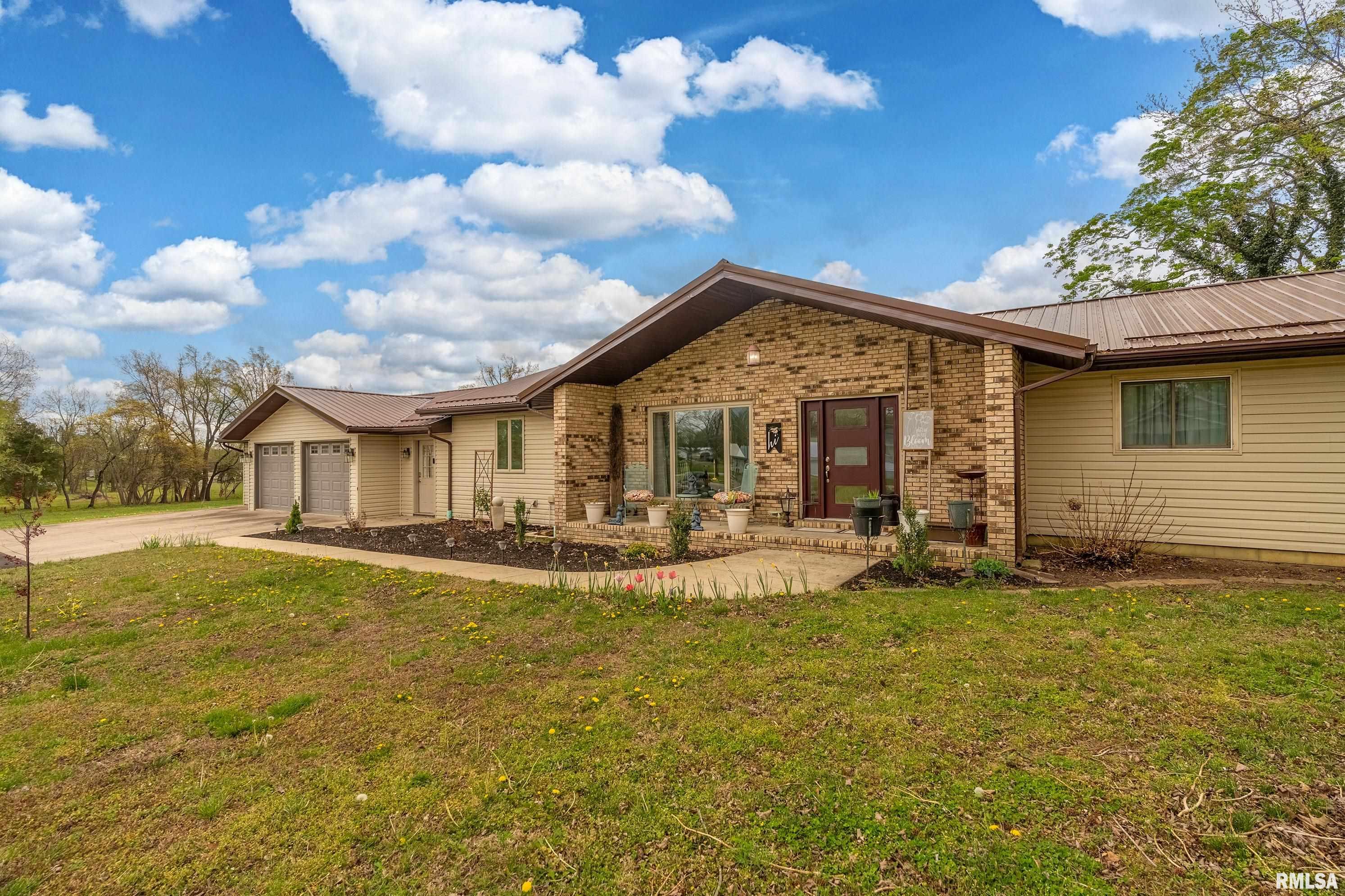 917 Dorris Heights Road Harrisburg, IL 62946 - Photo 4 of 56