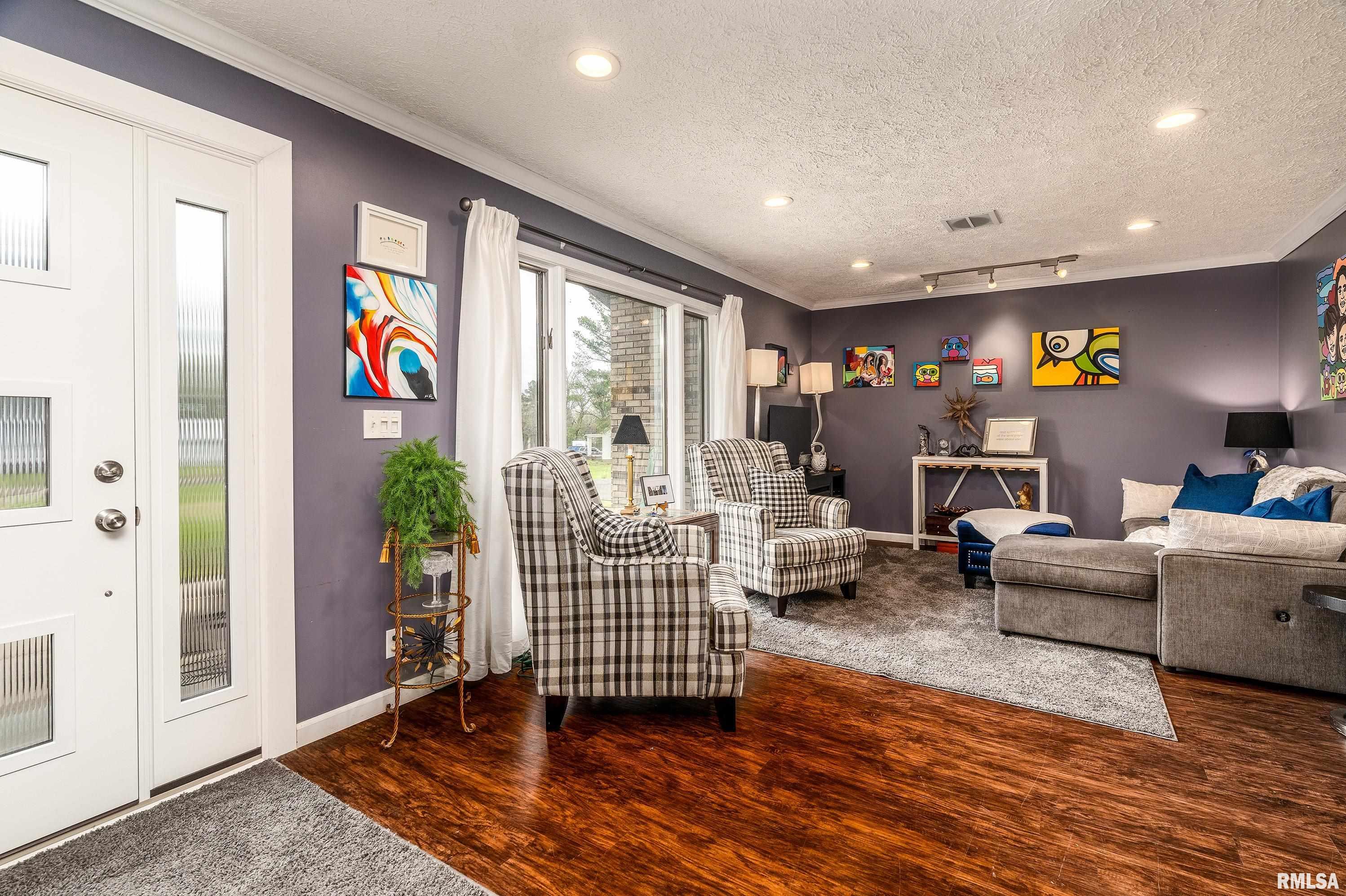 917 Dorris Heights Road Harrisburg, IL 62946 - Photo 6 of 56