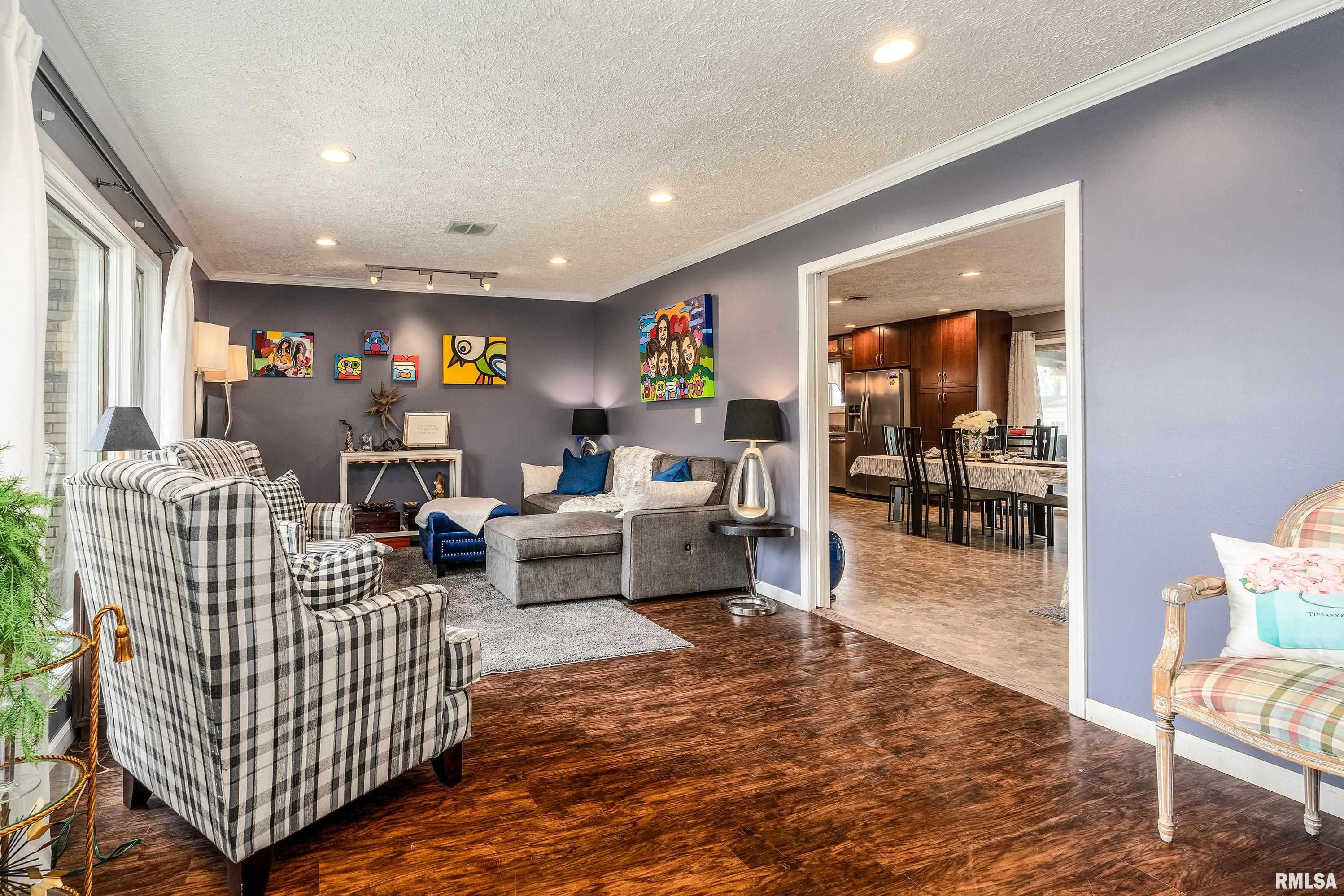 917 Dorris Heights Road Harrisburg, IL 62946 - Photo 8 of 56