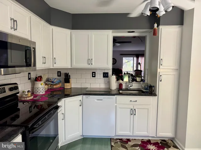 $315,000 | 202 Thia Court, Coatesville, PA 19320