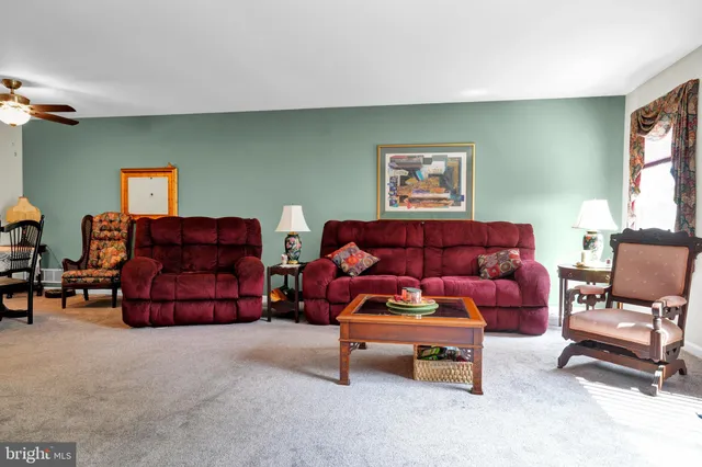 $315,000 | 202 Thia Court, Coatesville, PA 19320