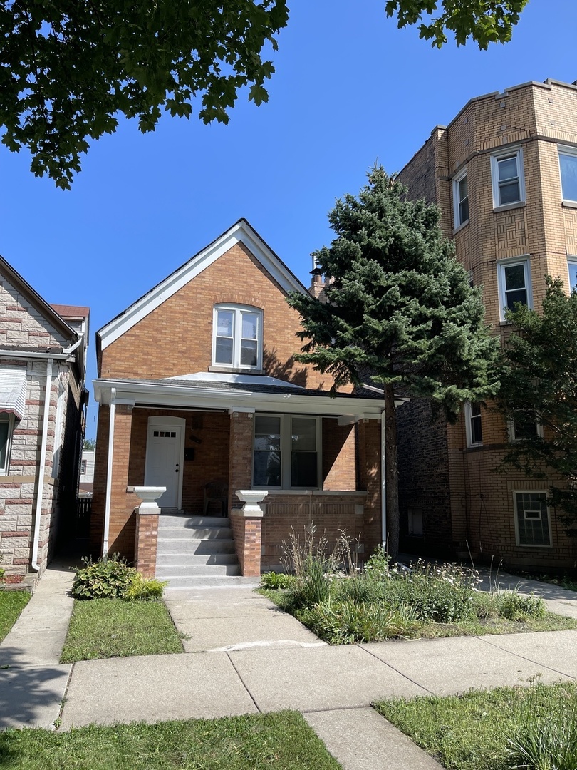 7029 South Wabash Ave